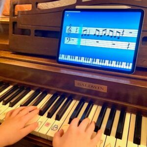 Special Offer: 6 Month Online Piano Lesson Package with a FREE KEYBOARD! 6